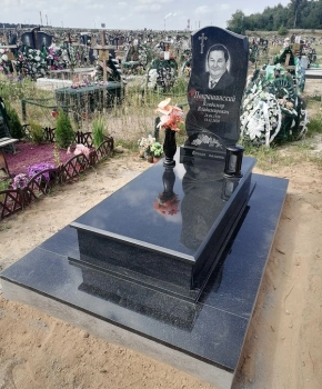 Памятник одиночный 122